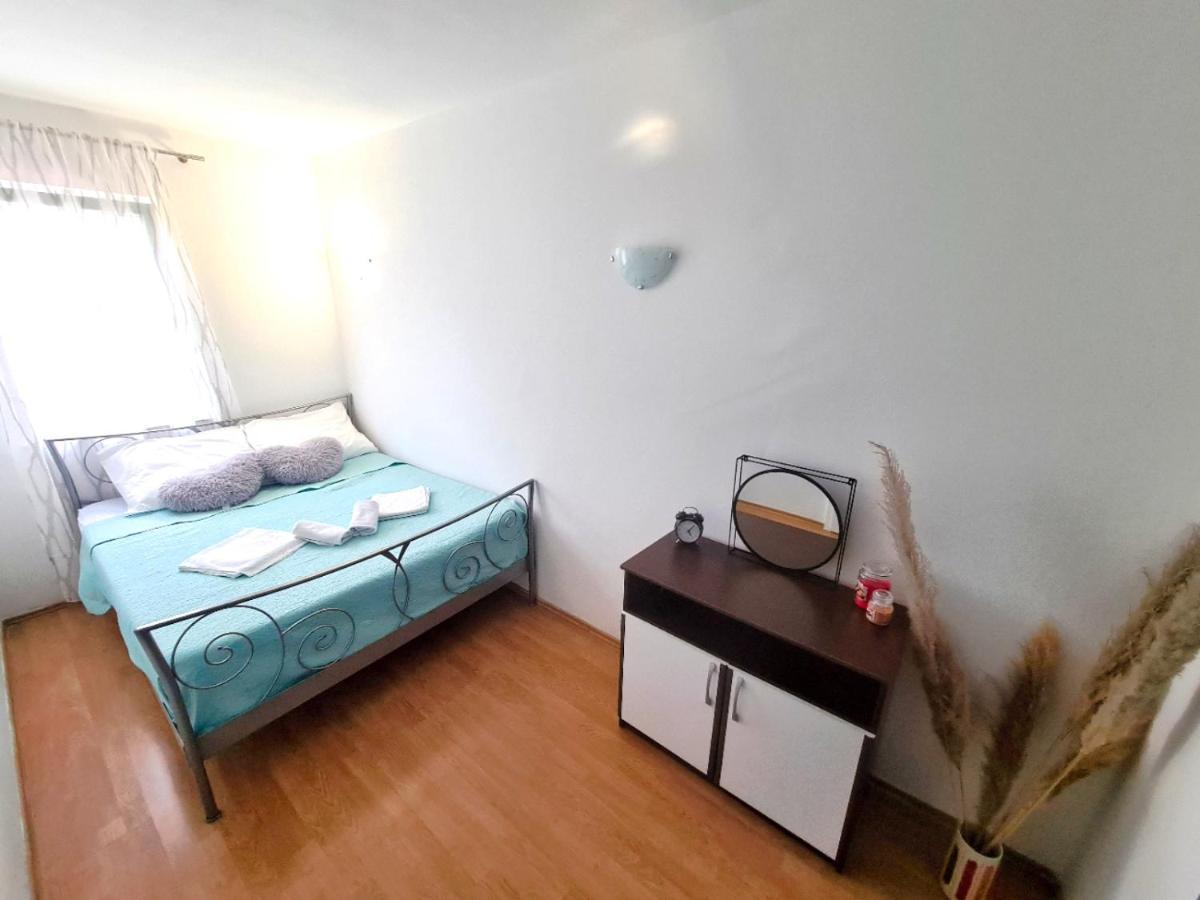 Apartment Three Roads Baska Voda Exterior photo